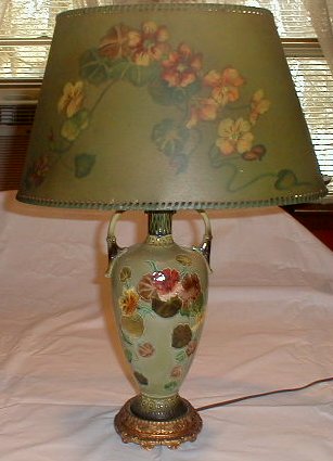 Vintage Art Deco 
      Lamp