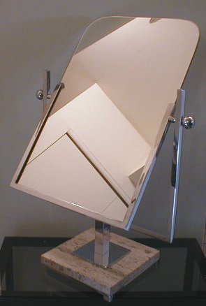 Display
      Mirror