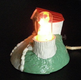 Antique Aeroluxe Bulb and Dog House