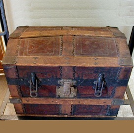 Antique Child's Trunk